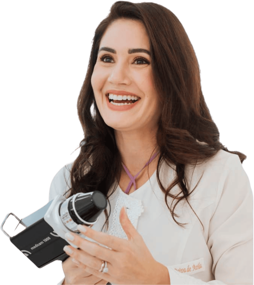 Dra. Lorena Ávila, dermatologista